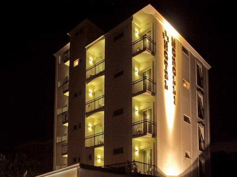 Hotel Morolli Rimini Exterior photo